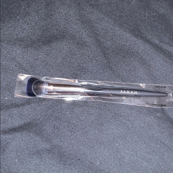 Contour brush - Picture 1 of 3